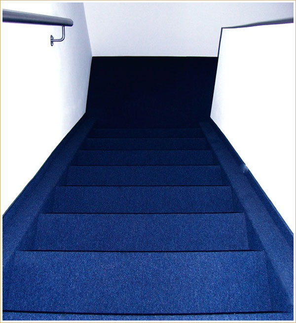 Teppichboden auf Treppe